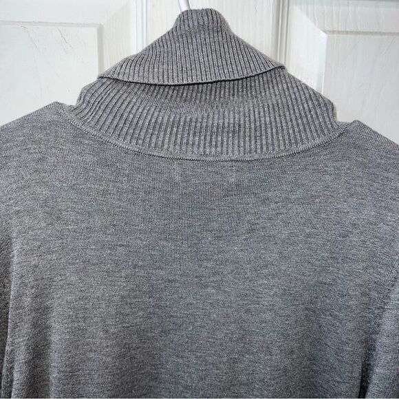 Calvin Klein Grey, white and black colorblock turtleneck sweater- NWOT sz. LG - Picture 5 of 11